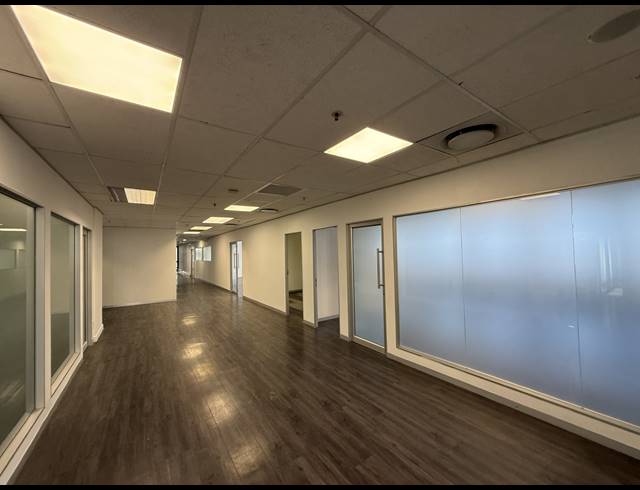 3,163M² OFFICE TO LET IN CAPE TOWN CITY CENTRE